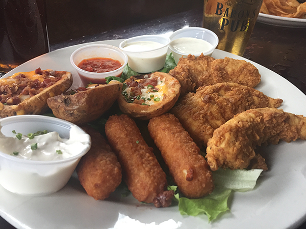 Baron's Pub - Photo 6