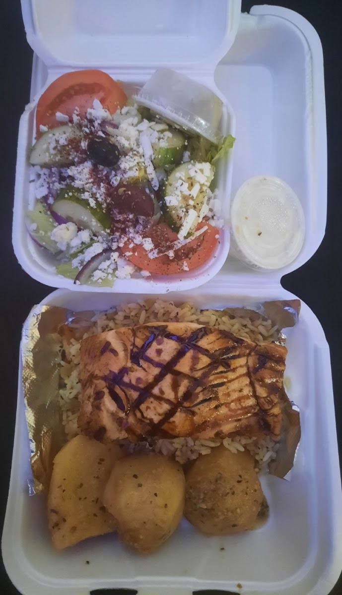 Souvlaki Grill - Photo 2