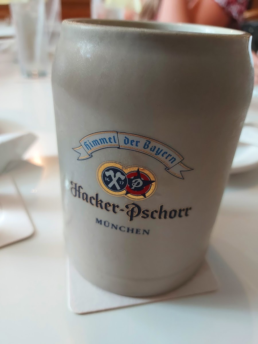 Sauter's Inn Restaurant - Photo 8