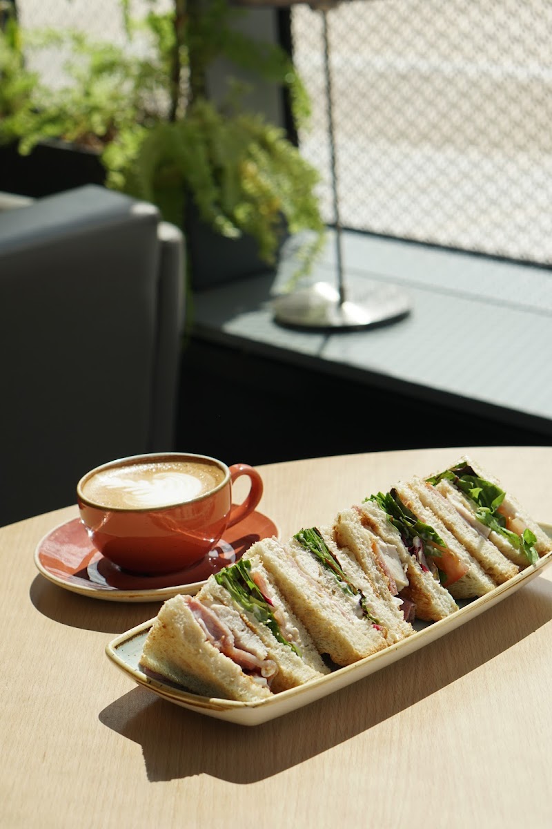 Jessop West Café. - Photo 4