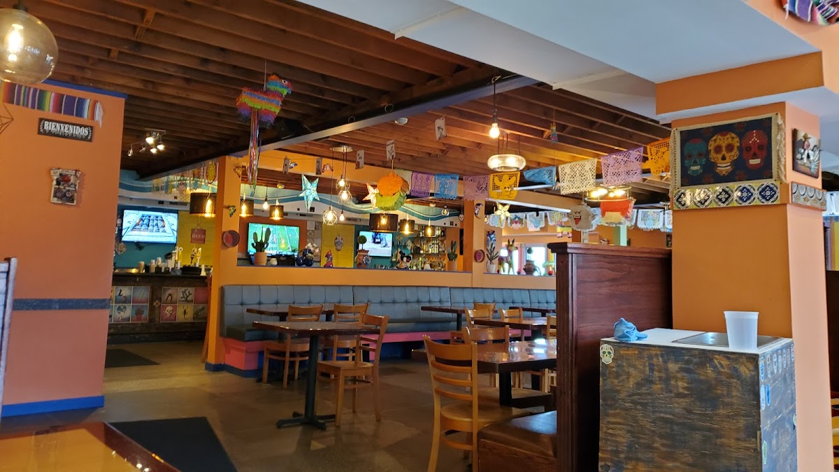 La Piñata Mexican Grill Bar