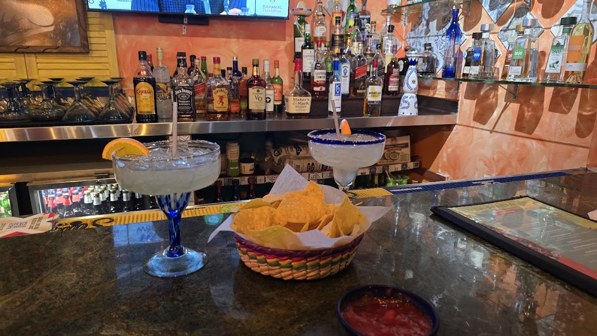 La Piñata Mexican Grill Bar - Photo 3