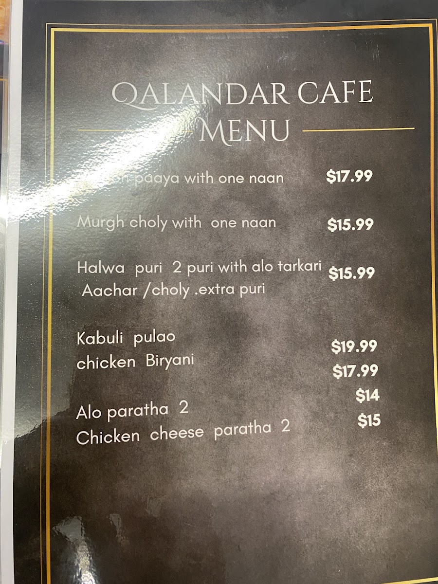 Qalandar Cafe - Photo 8