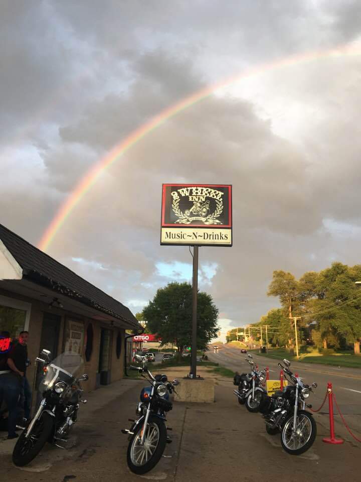 2 Wheel Inn - Photo 3