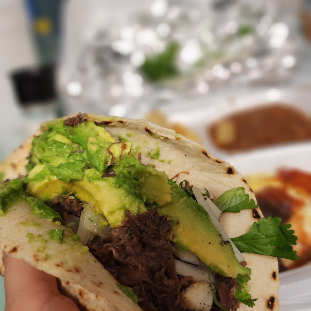 Barbacoa with Avacado