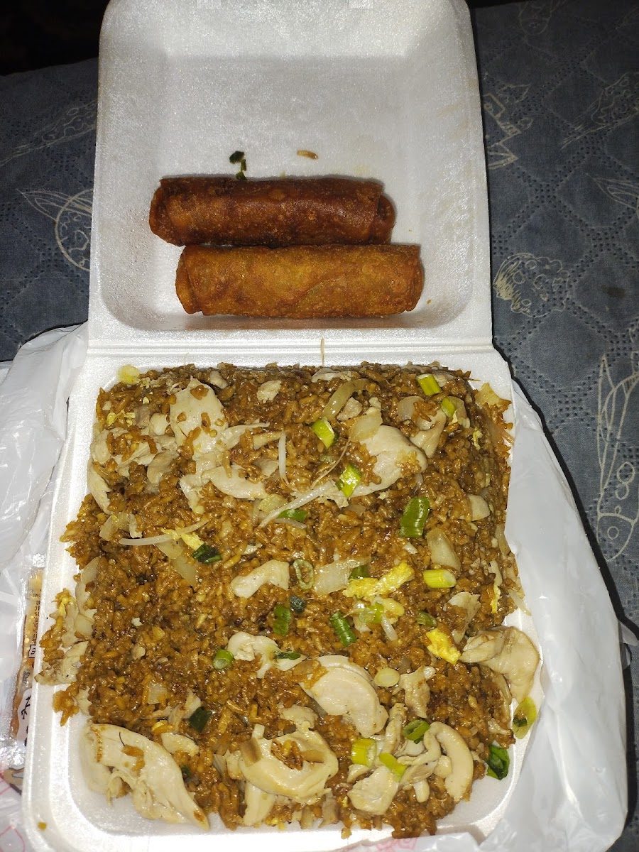 Khun's Chinese Restaurant - Photo 8