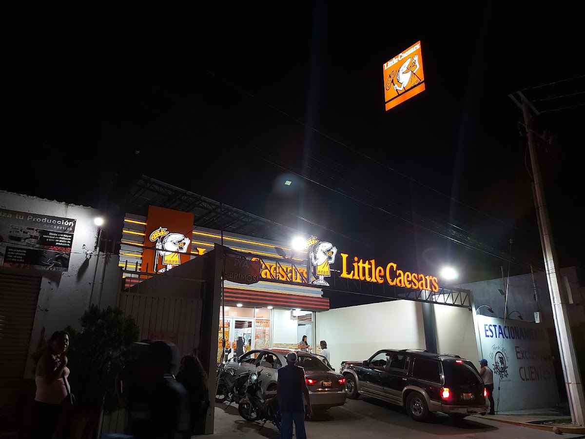 Little Caesars Brisas Cuautla - Photo 3