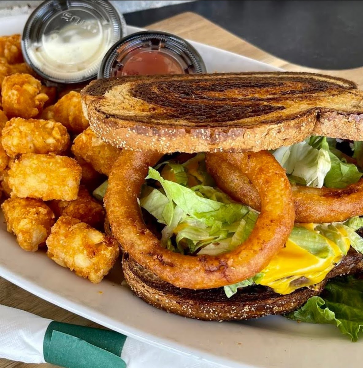 Putters Sports Grill - Maineville - Photo 1
