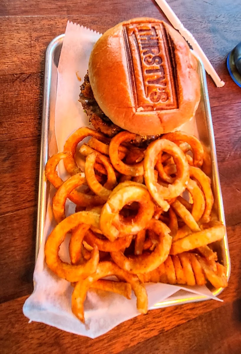 Thirsty’s Burgers - Photo 9