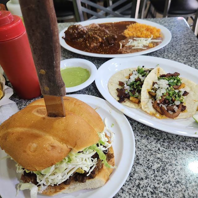 Torta Tacos Mole