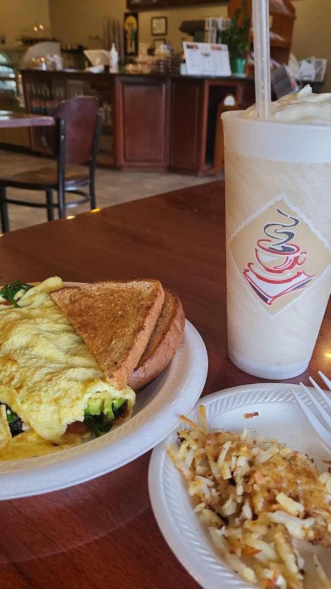Coffee Bean Cafe - Photo 8