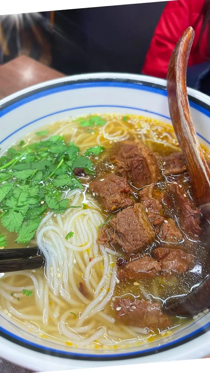 Chinese fast street food - Photo 1