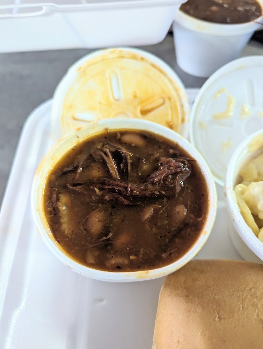 Hungry Al's BBQ - Photo 5