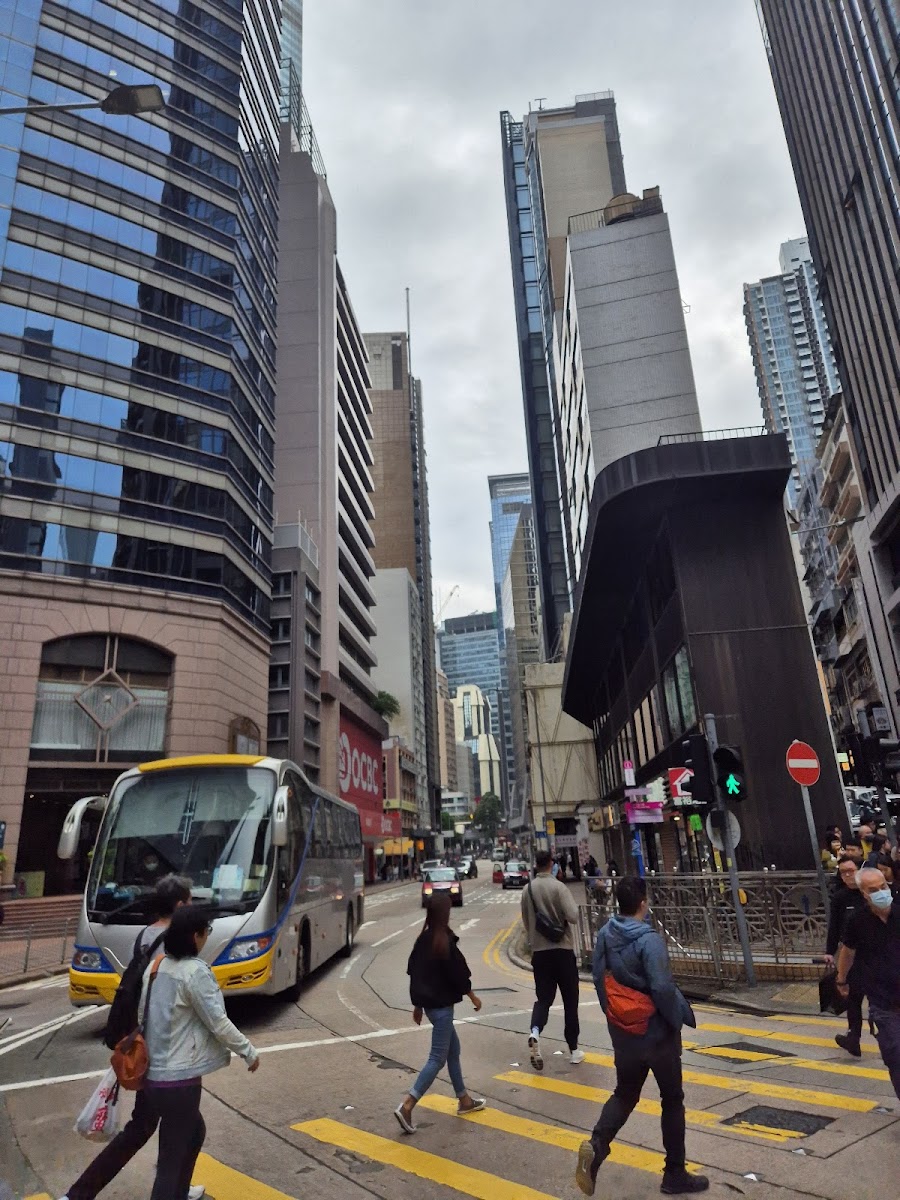 The L.place - Photo 2