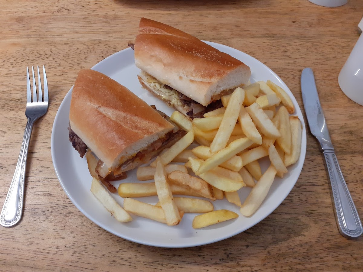 Centre Cafe - Photo 6
