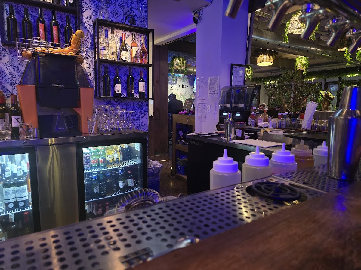 Twisted Bar NOTL