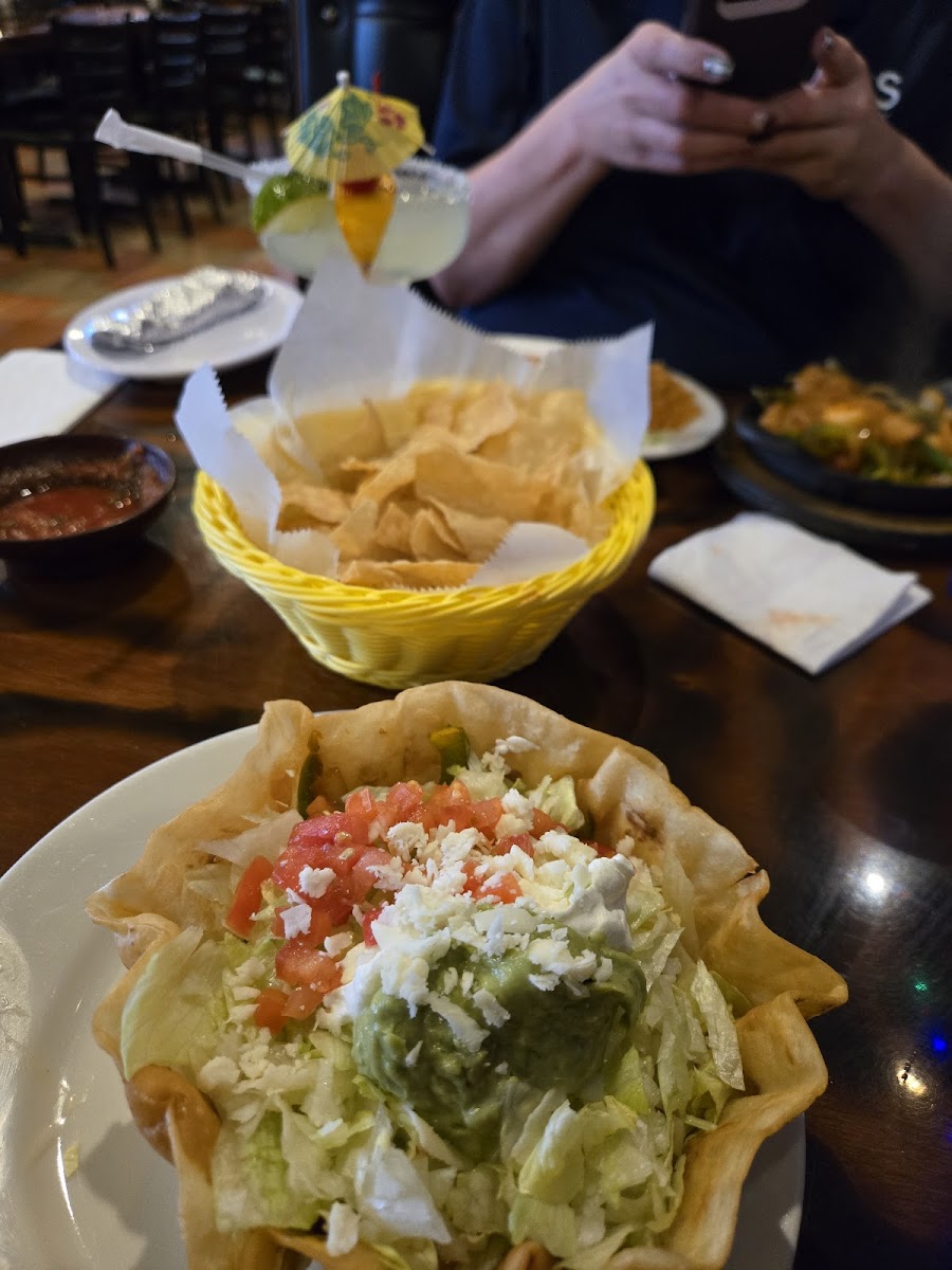 El Parian - Photo 1