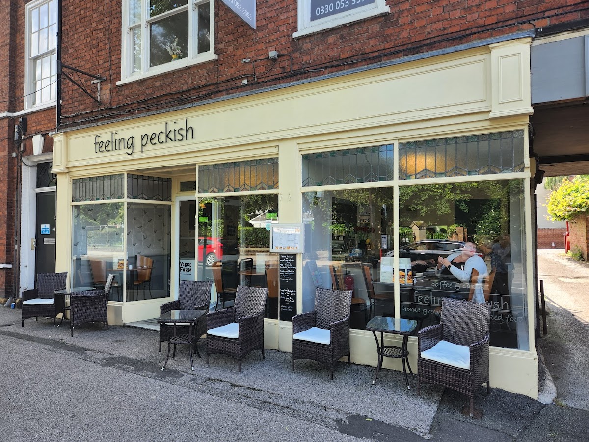 Feeling Peckish - Photo 3