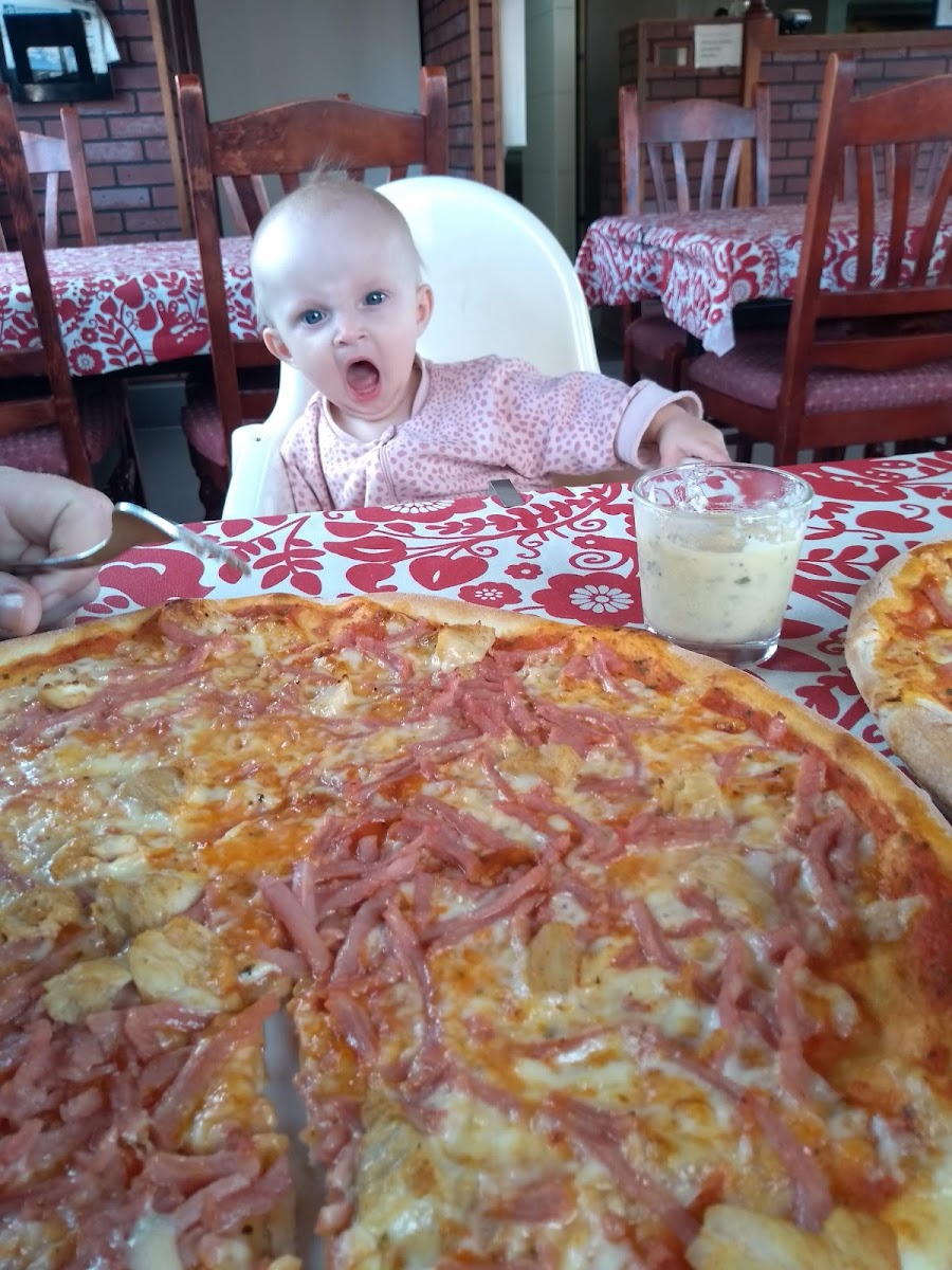 Flamenco Pizzeria - Photo 7