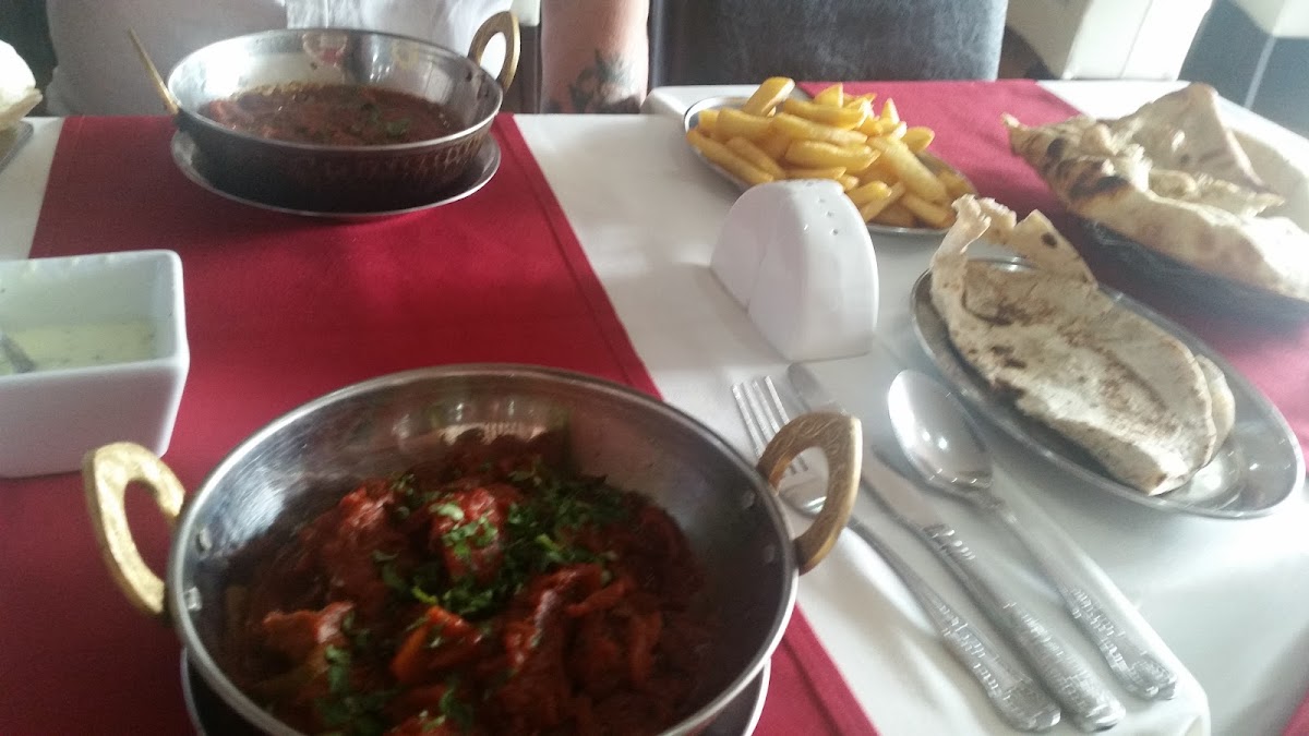 Shimla Balti - Photo 3