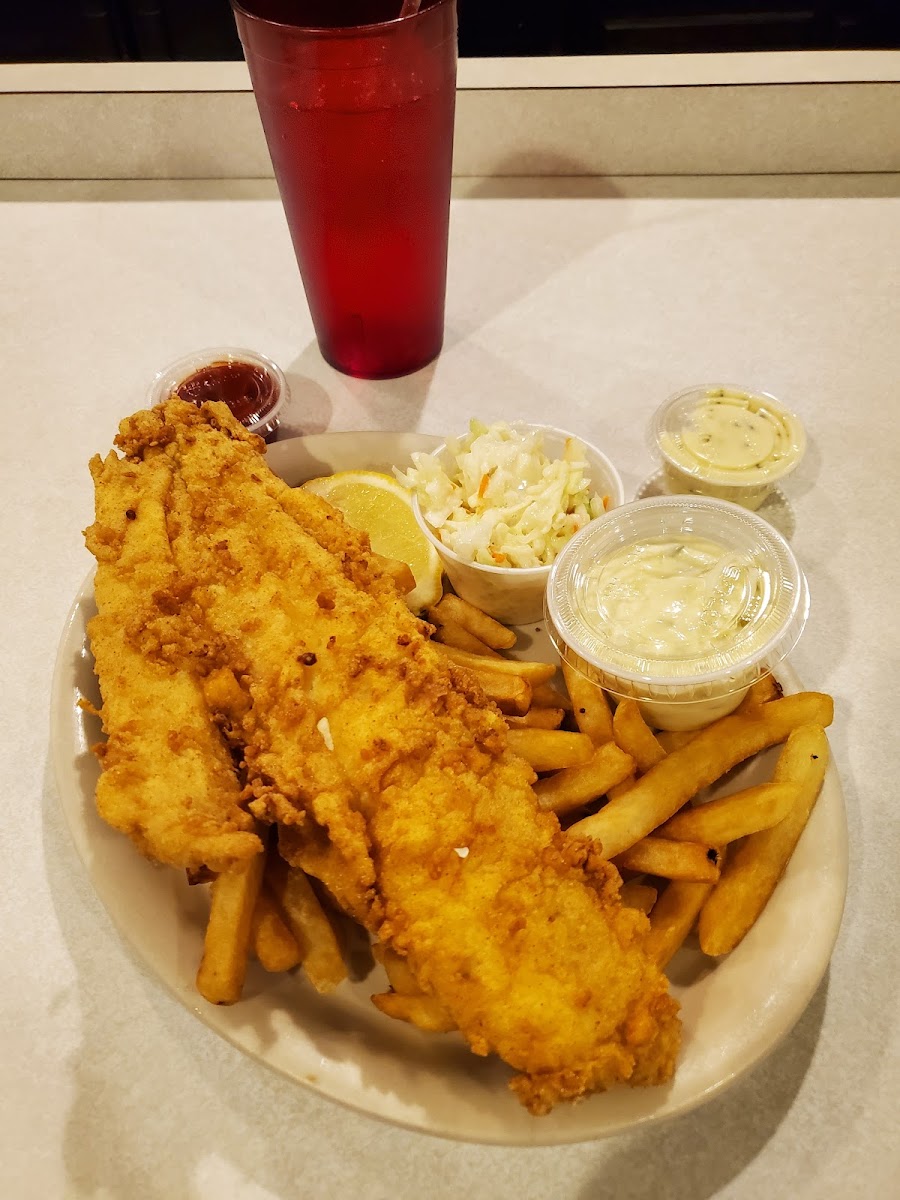 Mason's Grille - Photo 5