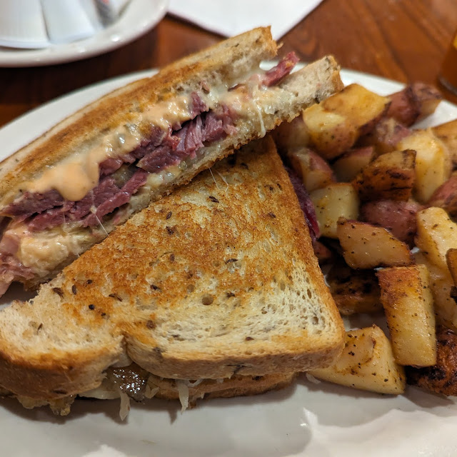 Reuben Sandwich with Home Fries