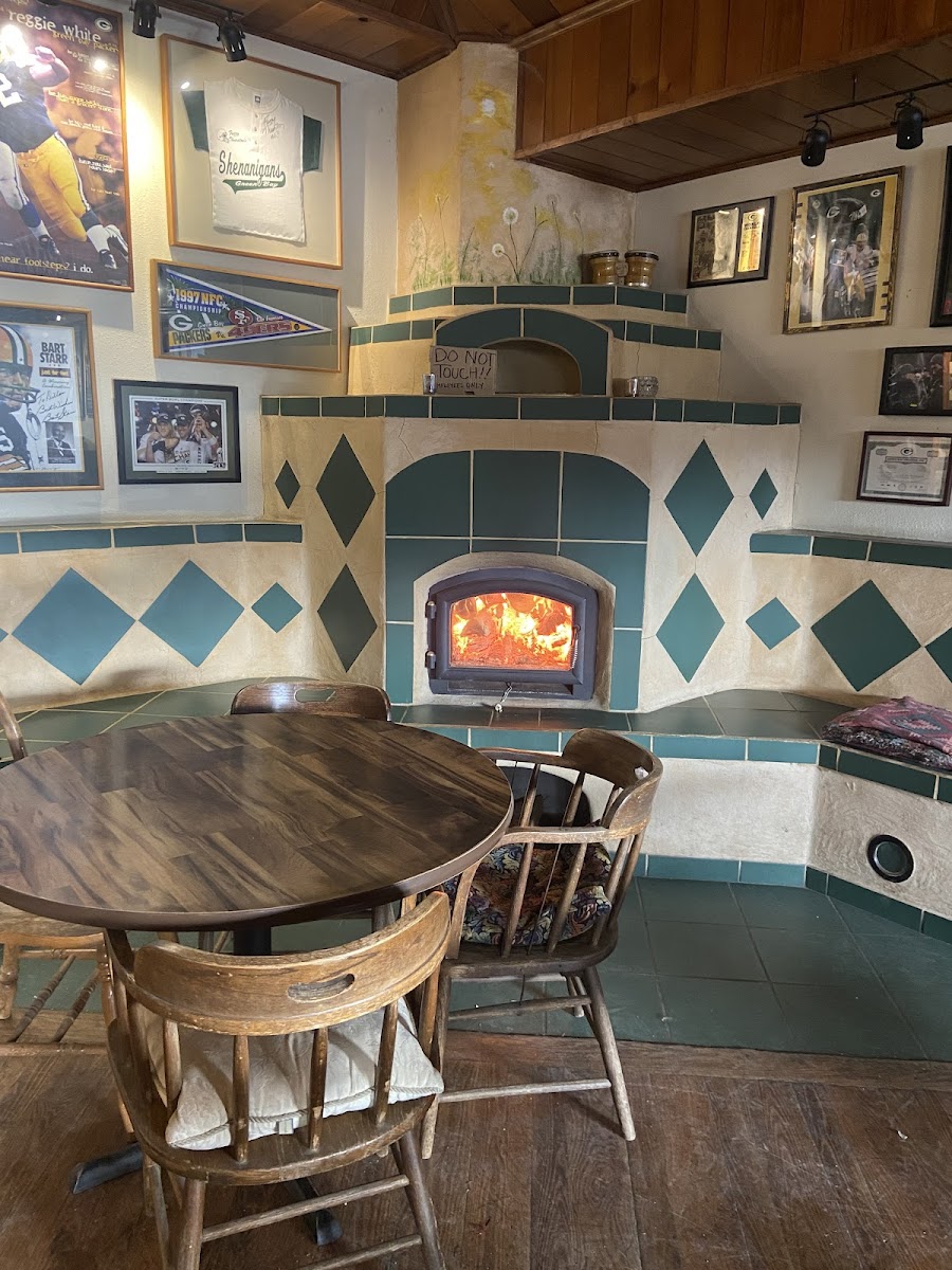 Rascal's Bar & Grill