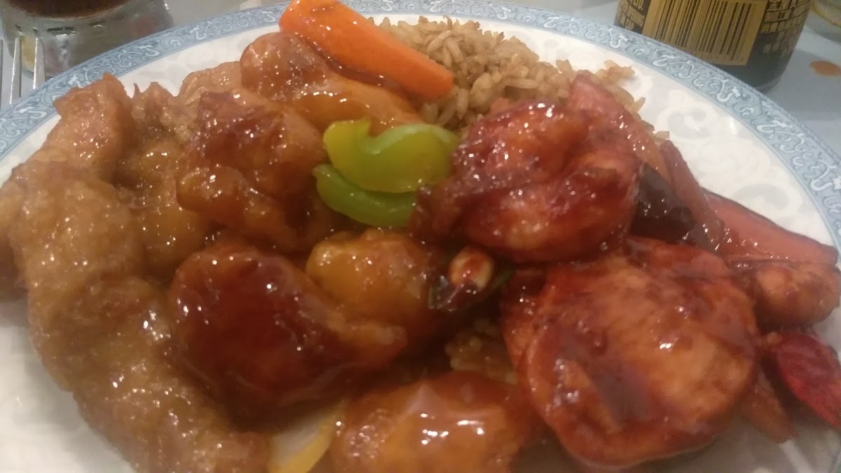 Uncle Chen Restaurant - Photo 4