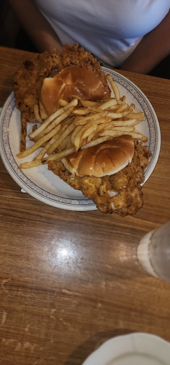 Smith's Restaurant - Photo 4