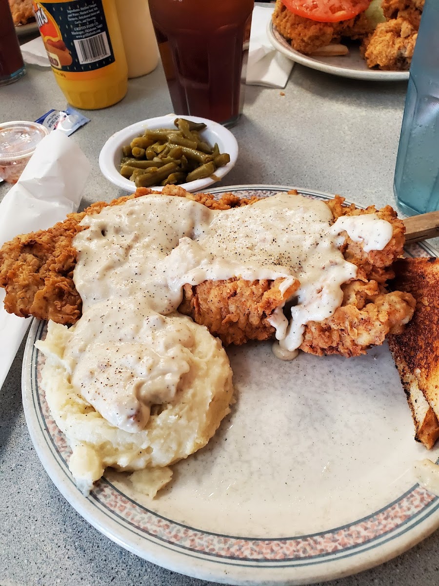 Smith's Restaurant - Photo 5