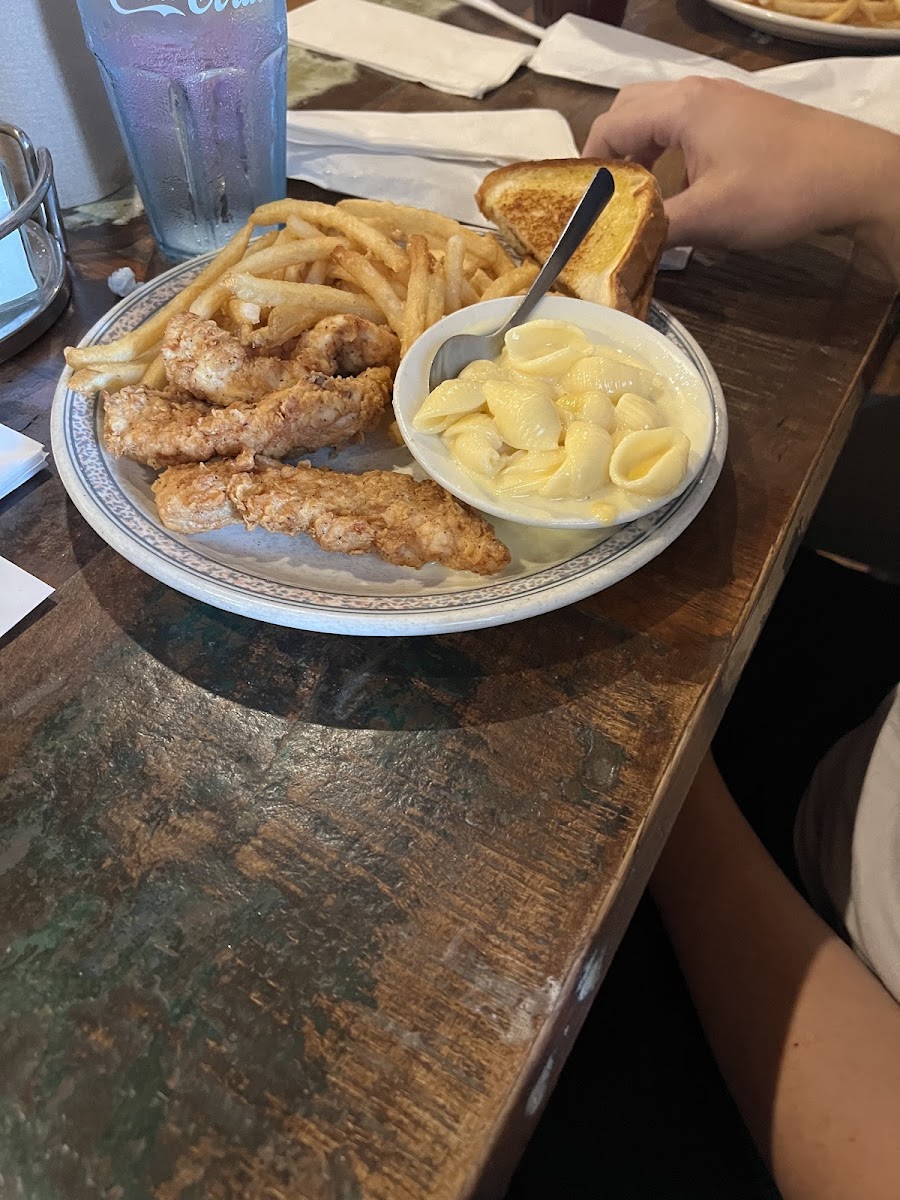 Smith's Restaurant - Photo 6