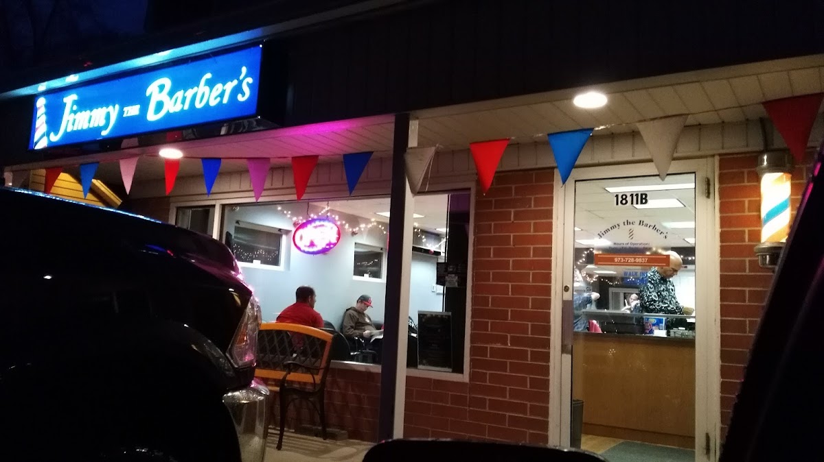 Jimmy The Barber's - Photo 3