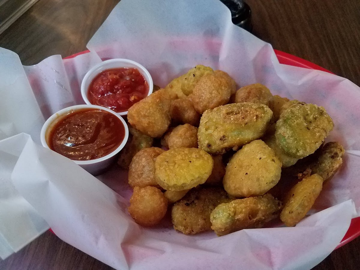 Boomer's Bar - Photo 6