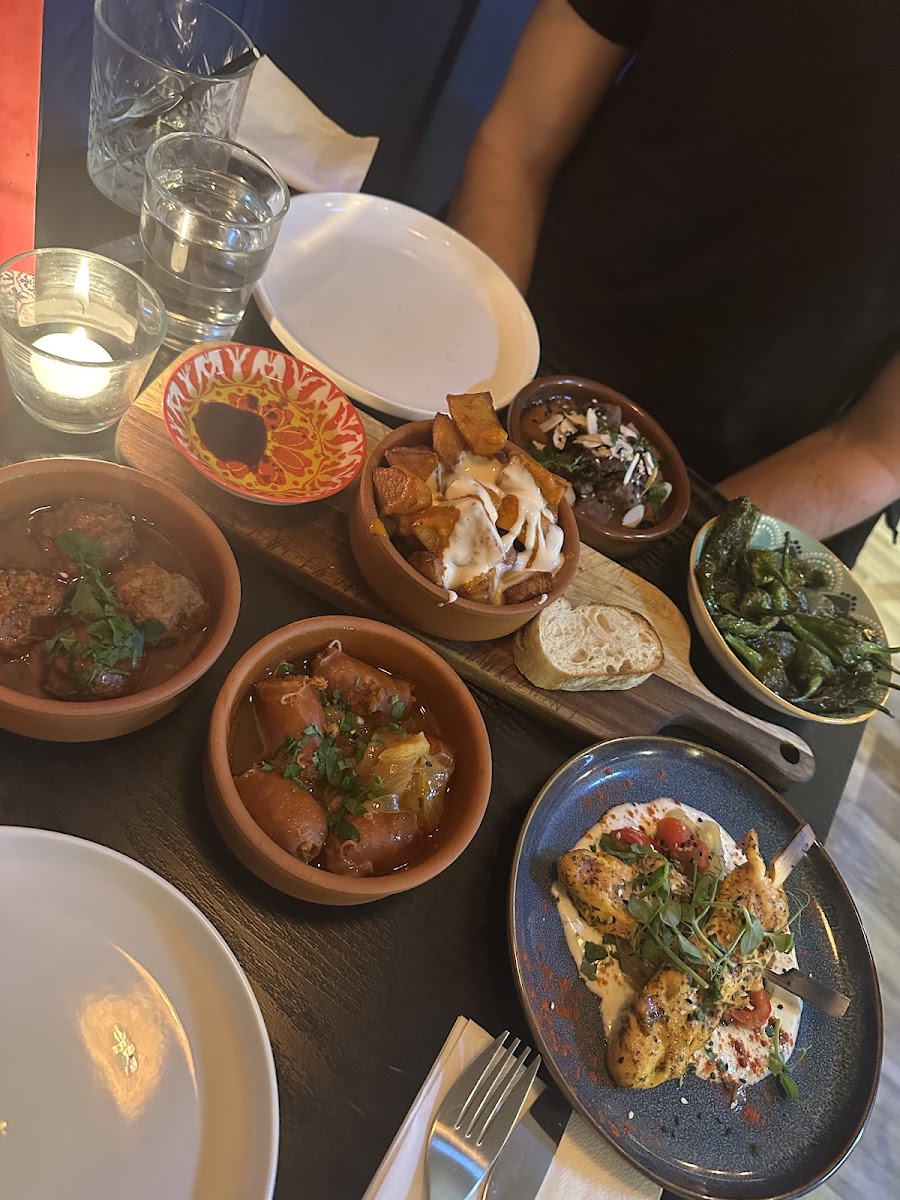 La Zenia Spanish Tapas & Cocktails - Photo 4