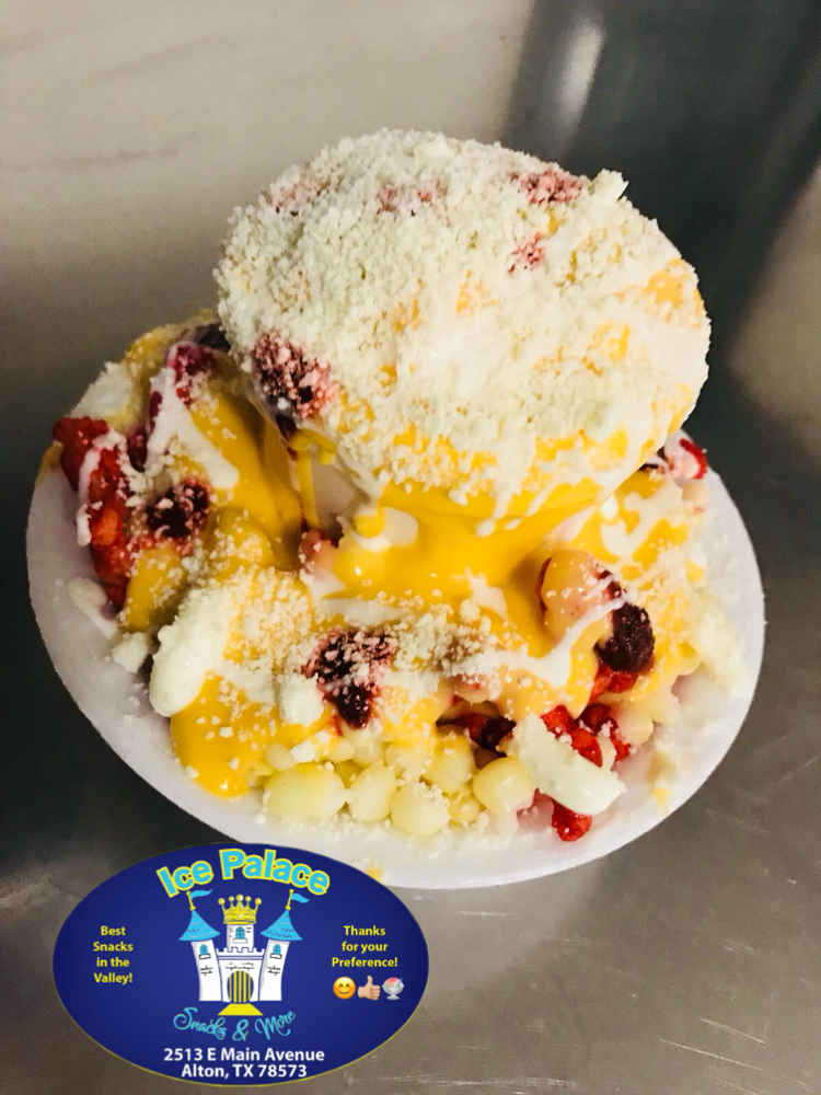 ICE PALACE Snacks & More - Photo 7