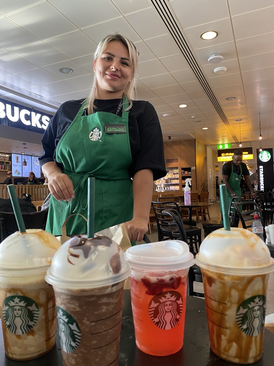 Starbucks Coffee, Departures - Photo 2
