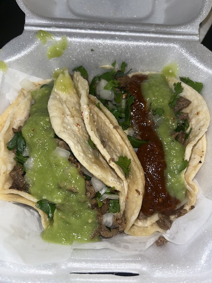 Pachucos Taqueria - Photo 4