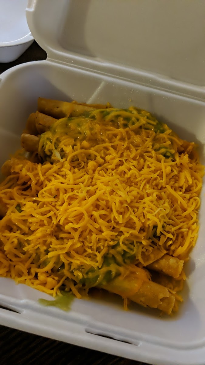 Rodolfo's Taco Shop - Photo 6