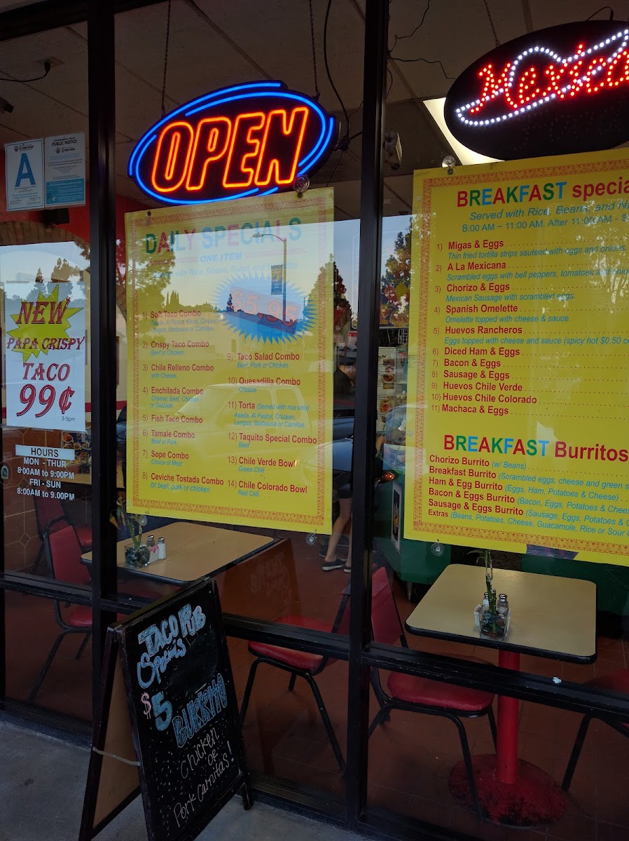 Menu Photo 9