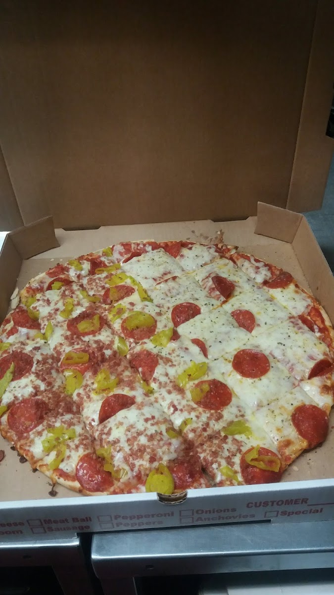The Joey's Pizza - Photo 4