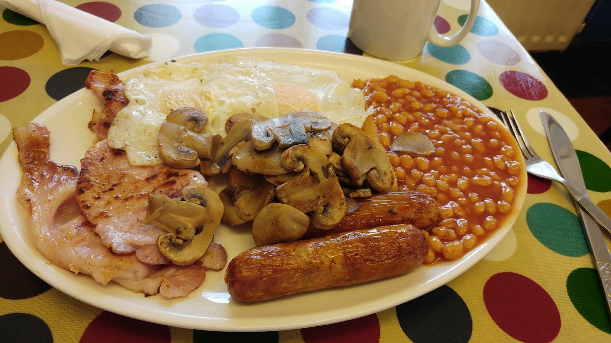 The Full Monty Café - Photo 1