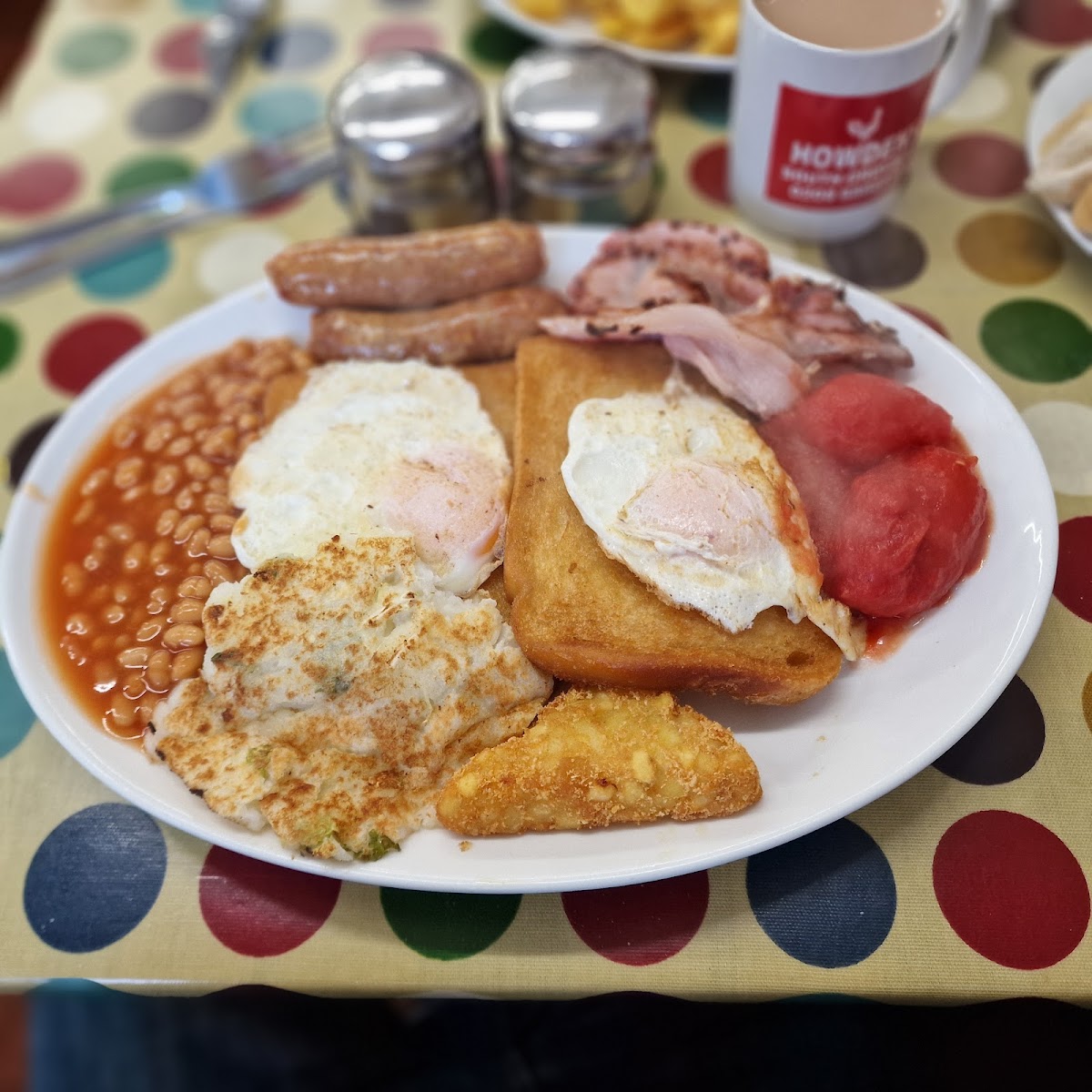 The Full Monty Café - Photo 4