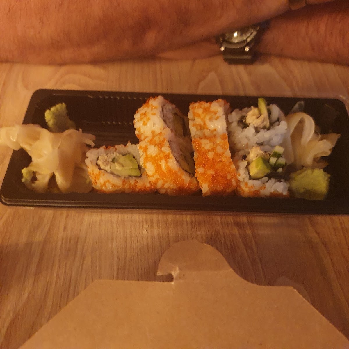 KI-CCHIN Sushi Bar - Photo 4