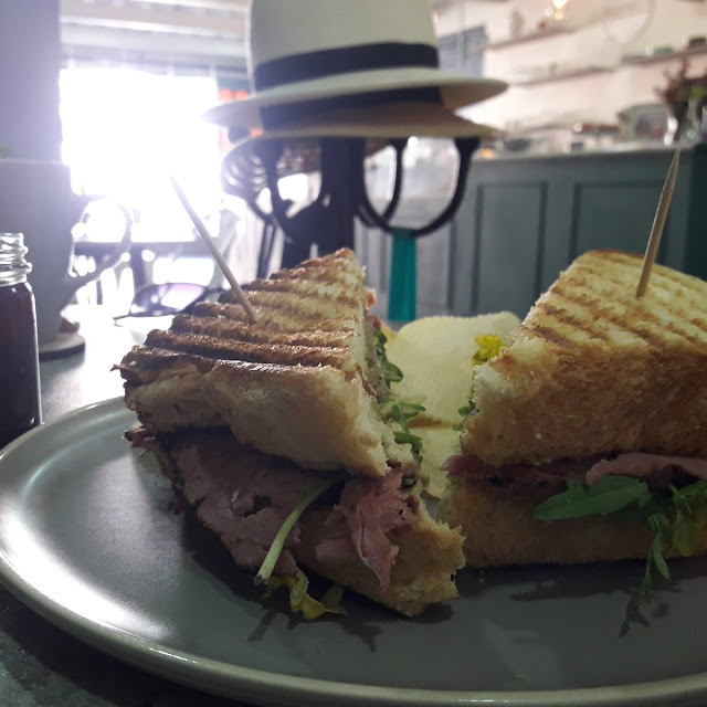 Sandwich Roast Beef