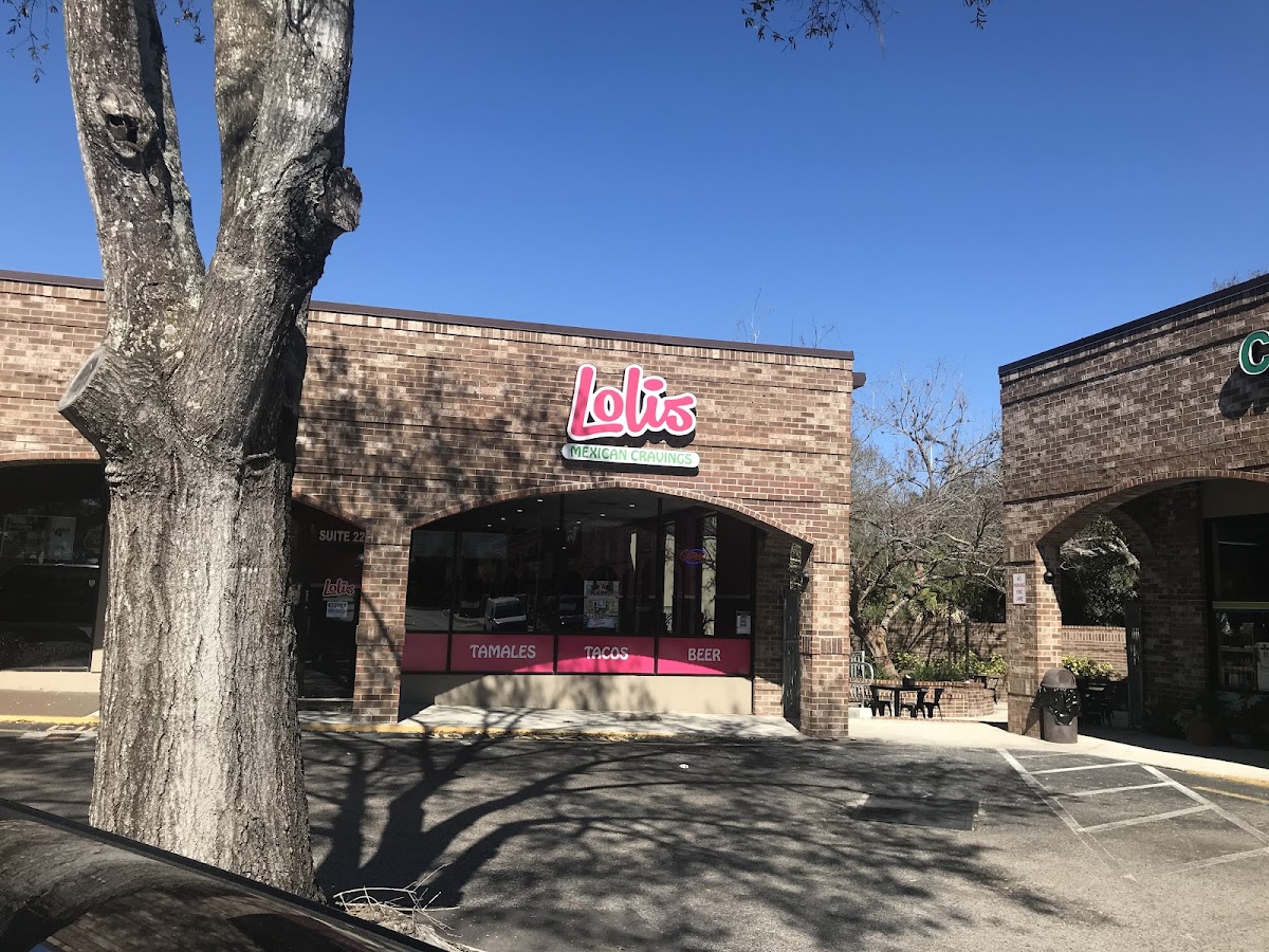 Lolis Tacos - Temple Terrace