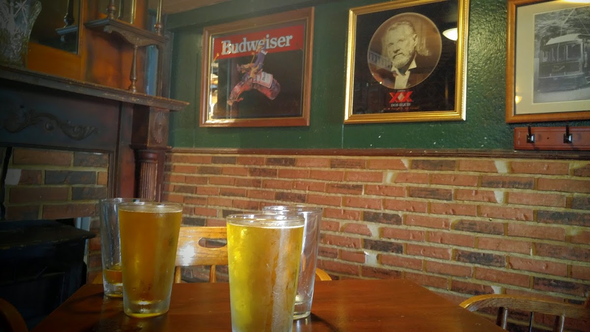 Baggy's By the Lake - Photo 5