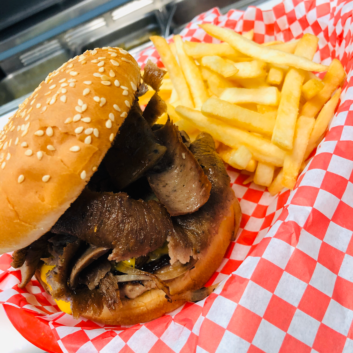 Nicky's Gyros - Photo 8