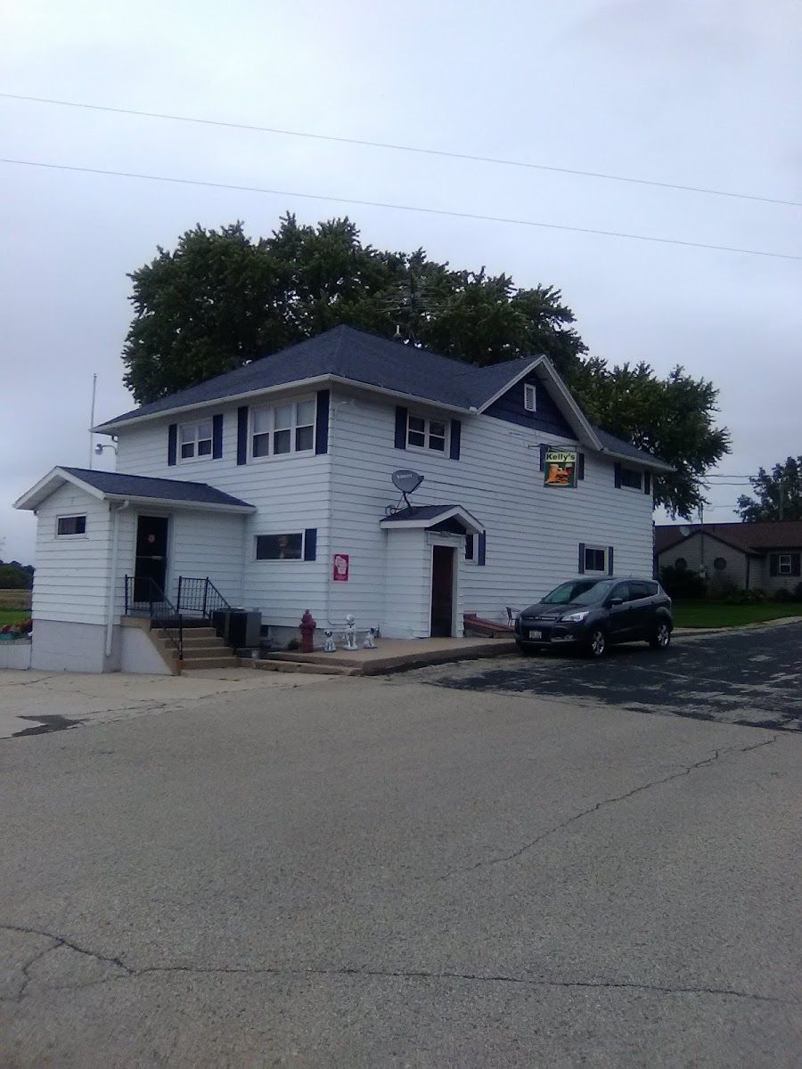 Leders Pub n Grub - Photo 1