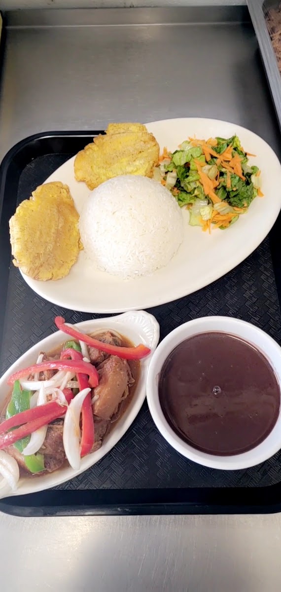 Antilles Cuisine - Photo 1