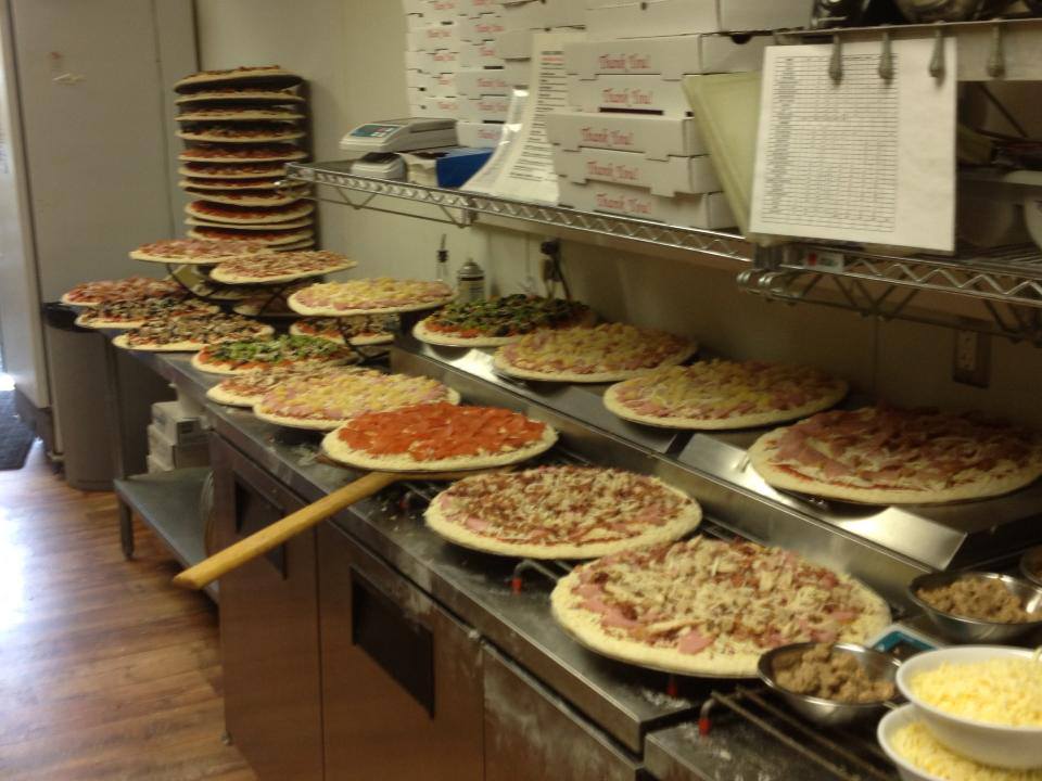Papa Bear's Pizza - Photo 1